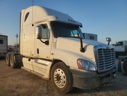 Run And Drives Trucks for sale at auction: 2010 Freightliner Cascadia 125