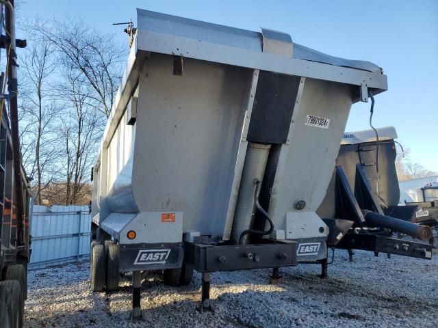 2003 East Manufacturing Semi Trailer