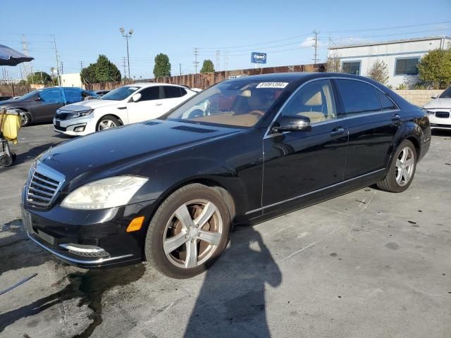 2010 Mercedes-Benz S 550