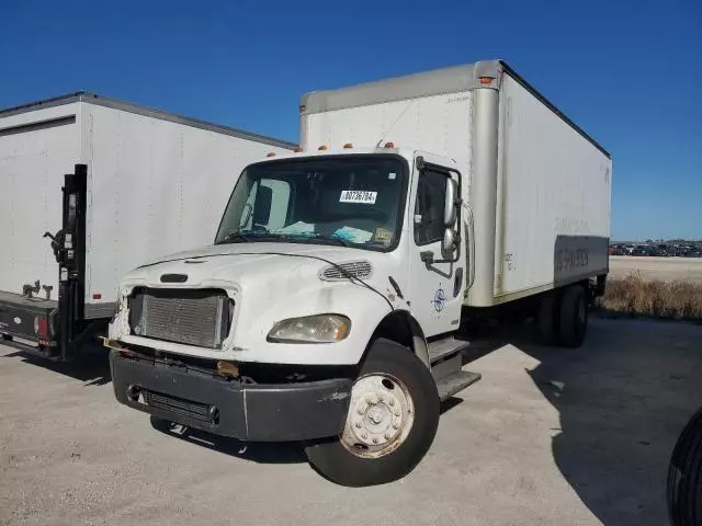 2004 Freightliner M2 106 Medium Duty