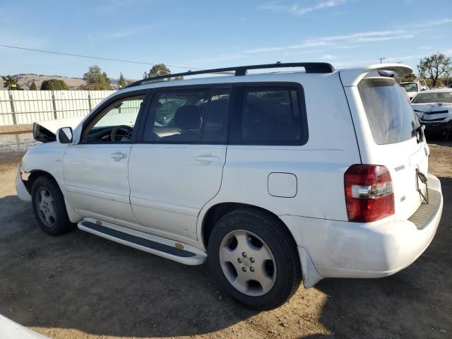 2004 Toyota Highlander Base