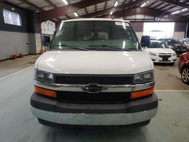 2017 Chevrolet Express G3500 LT