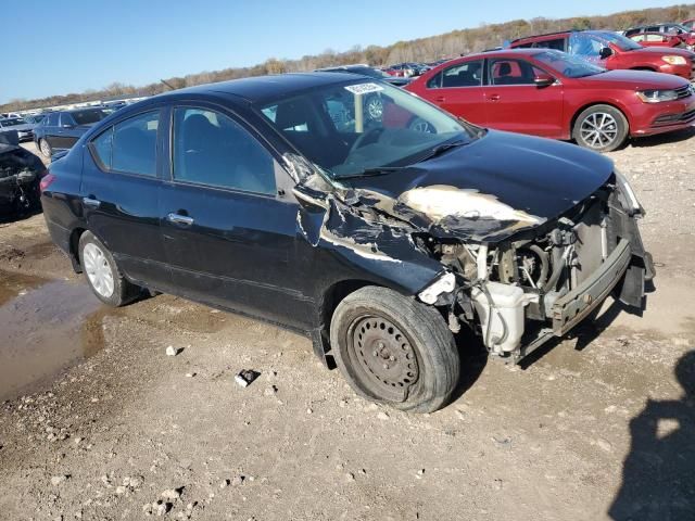 2013 Nissan Versa S