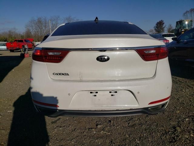 2017 KIA Cadenza Premium