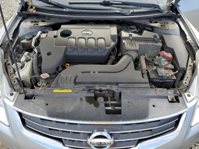 2010 Nissan Altima Base