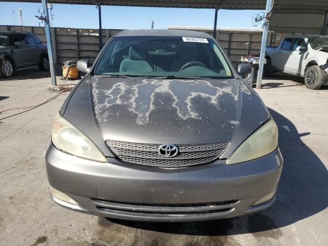 2004 Toyota Camry LE