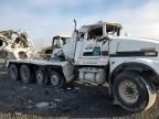 2004 Kenworth Construction W900