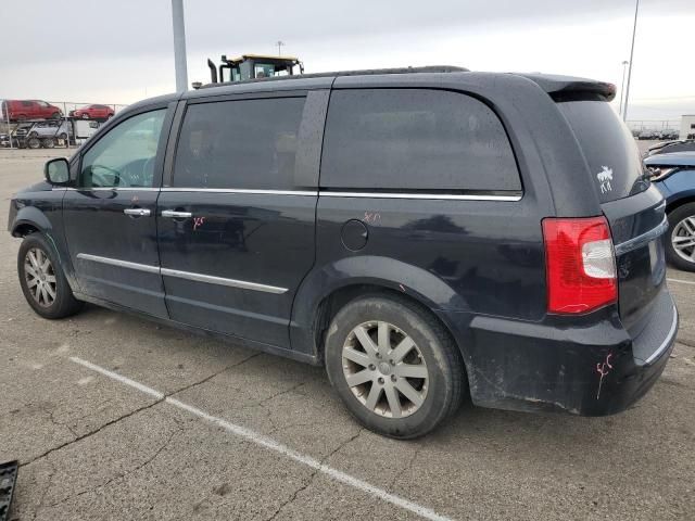 2012 Chrysler Town & Country Touring L