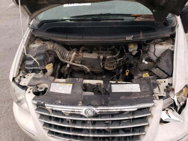 2006 Chrysler Town & Country Limited