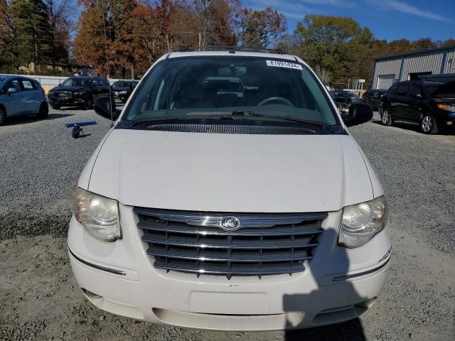 2007 Chrysler Town & Country Limited