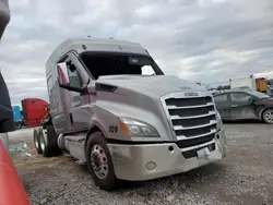 Salvage trucks for sale at Lebanon, TN auction: 2020 Freightliner Cascadia 116