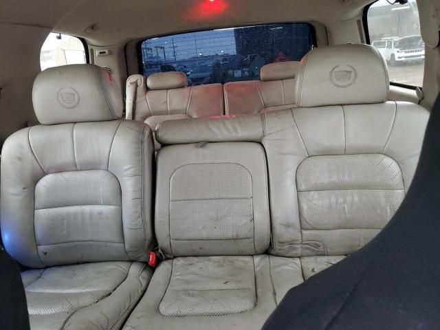 2002 Cadillac Escalade Luxury