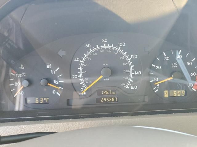 2000 Mercedes-Benz C 280