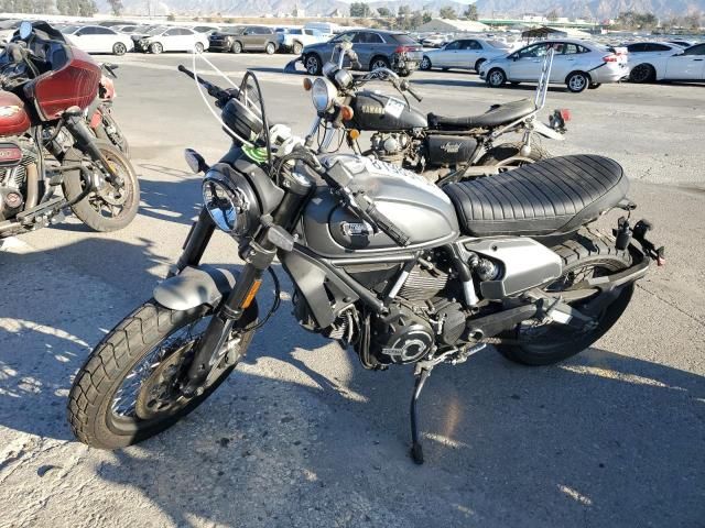 2023 Ducati Scrambler Desert Sled