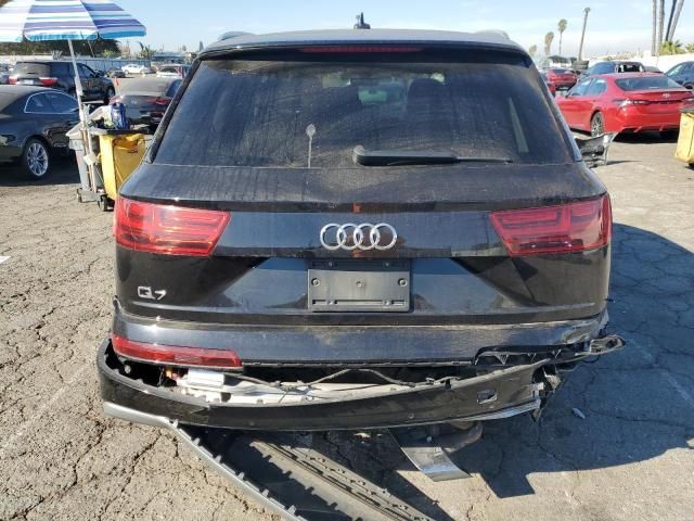 2019 Audi Q7 Premium