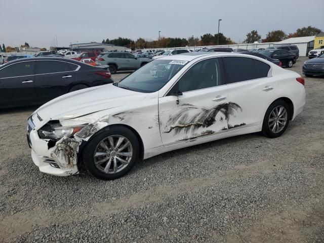 2014 Infiniti Q50 Base