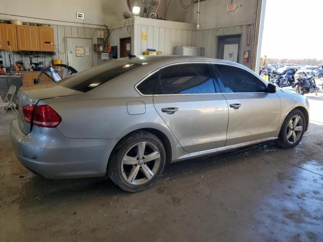 2013 Volkswagen Passat SE