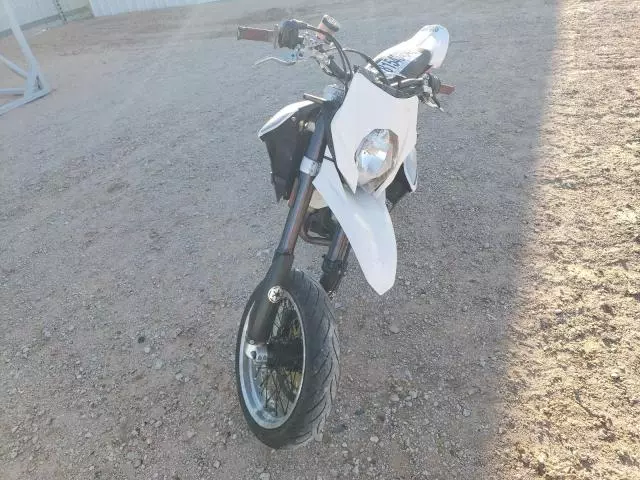 2011 Husqvarna SMS 630