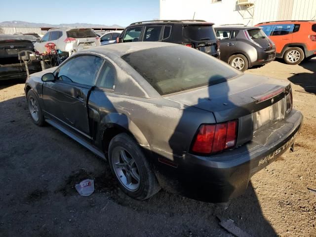 2004 Ford Mustang