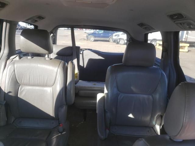 2005 Toyota Sienna XLE