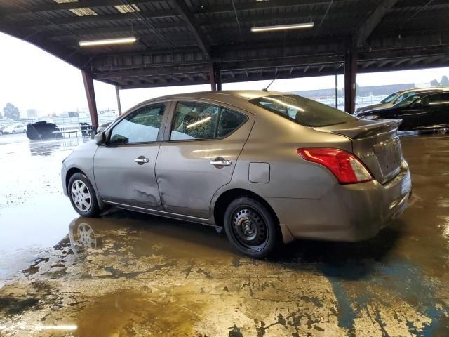 2015 Nissan Versa S