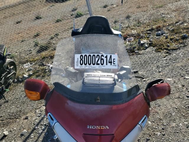 2001 Honda GL1800