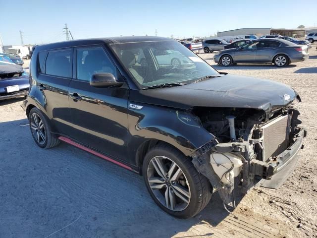 2015 KIA Soul +