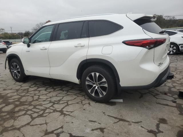 2021 Toyota Highlander Hybrid XLE