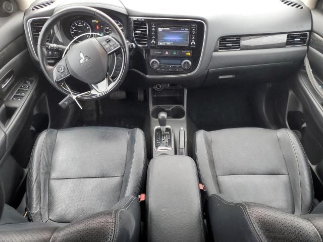 2016 Mitsubishi Outlander SE