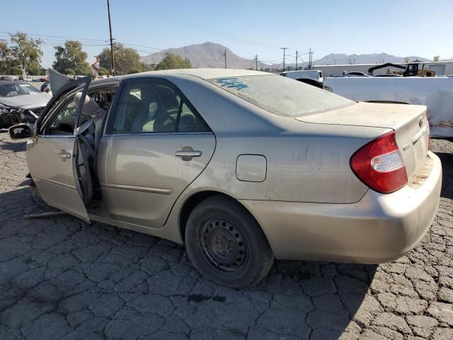 2004 Toyota Camry LE