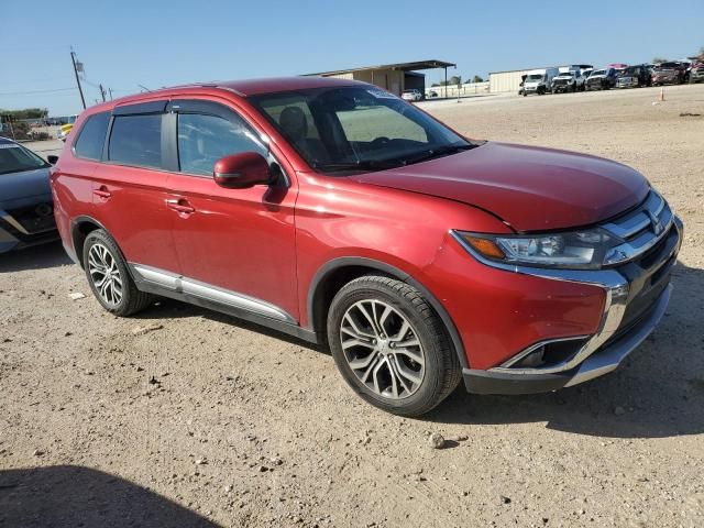 2016 Mitsubishi Outlander SE