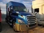 2019 Freightliner Cascadia 126