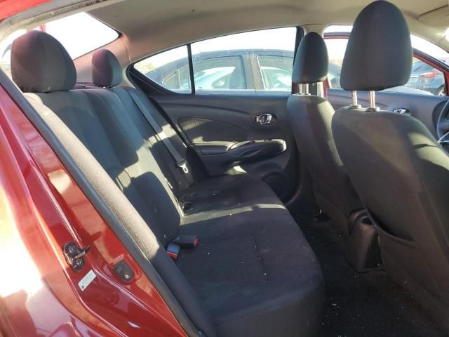 2013 Nissan Versa S