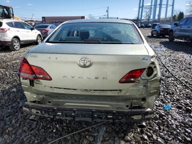 2008 Toyota Avalon XL