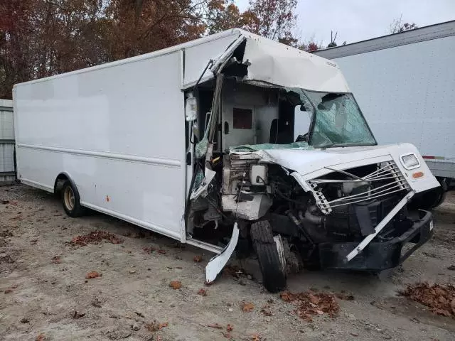 2018 Freightliner Chassis M Line WALK-IN Van