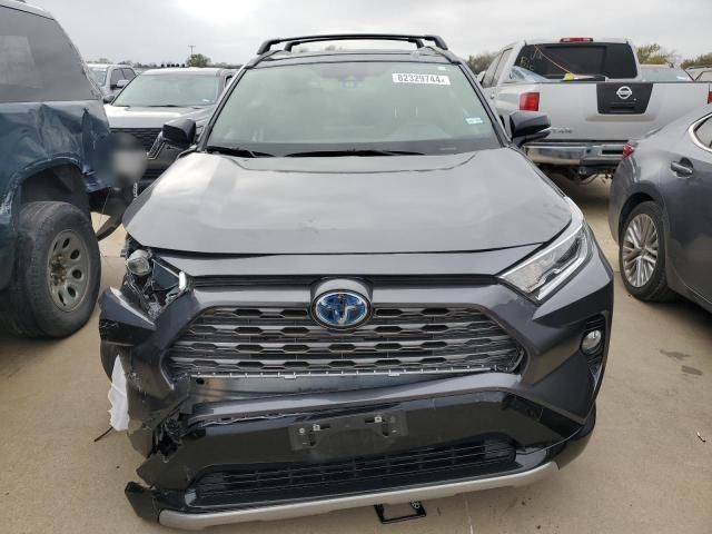 2020 Toyota Rav4 XSE