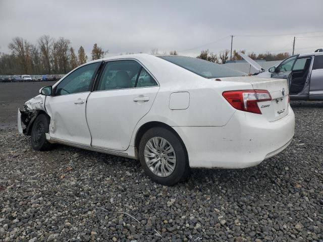 2014 Toyota Camry Hybrid