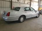 2001 Lincoln Town Car Executive