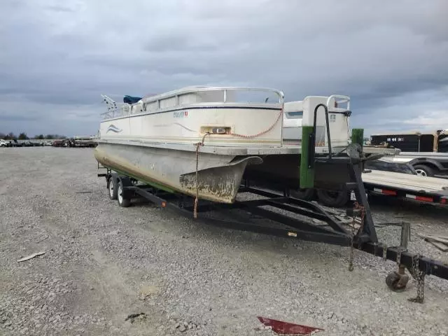 2006 Avalon Boat