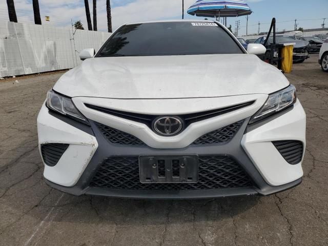 2020 Toyota Camry SE