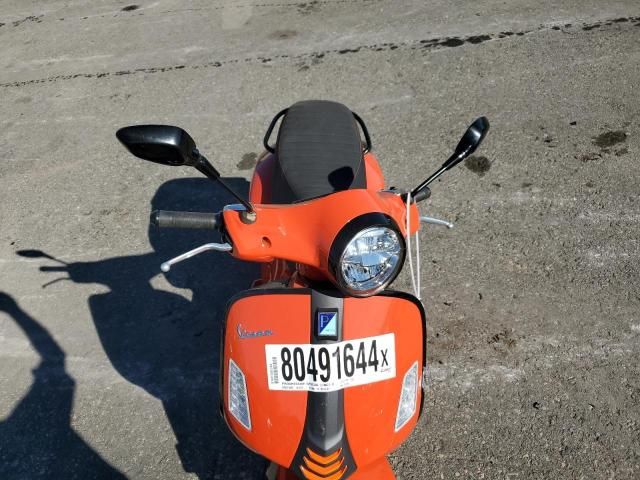 2023 Vespa GTS/SEI Giorni 300