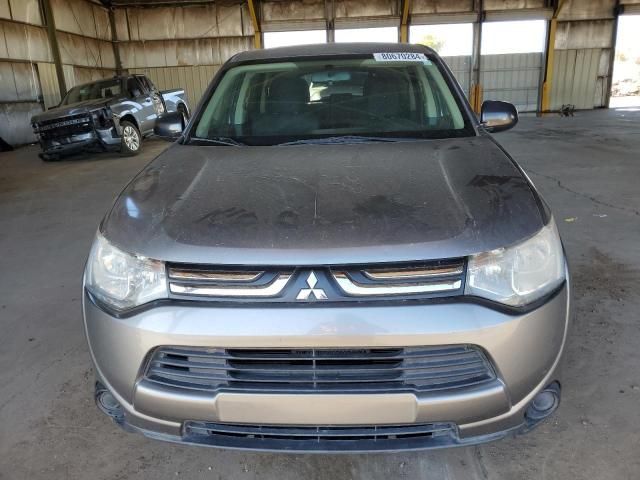 2014 Mitsubishi Outlander ES