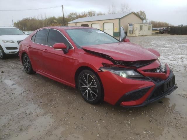 2021 Toyota Camry SE