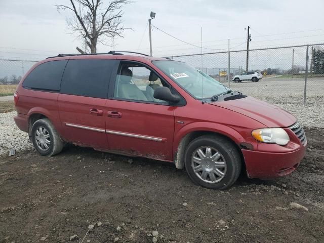 2007 Chrysler Town & Country Touring