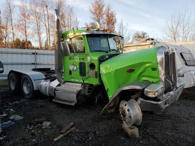 2017 Peterbilt 389