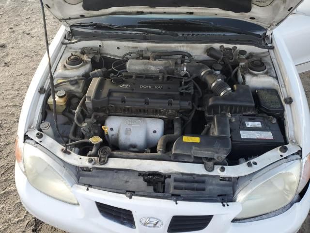 2000 Hyundai Elantra GLS