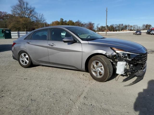 2023 Hyundai Elantra SE