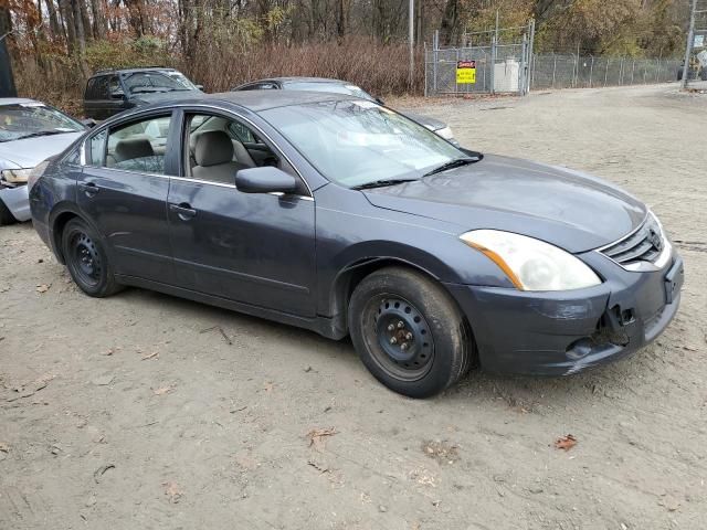 2010 Nissan Altima Base