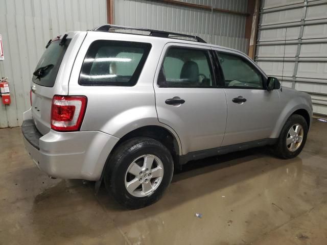 2010 Ford Escape XLS