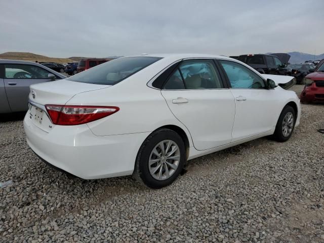 2016 Toyota Camry LE